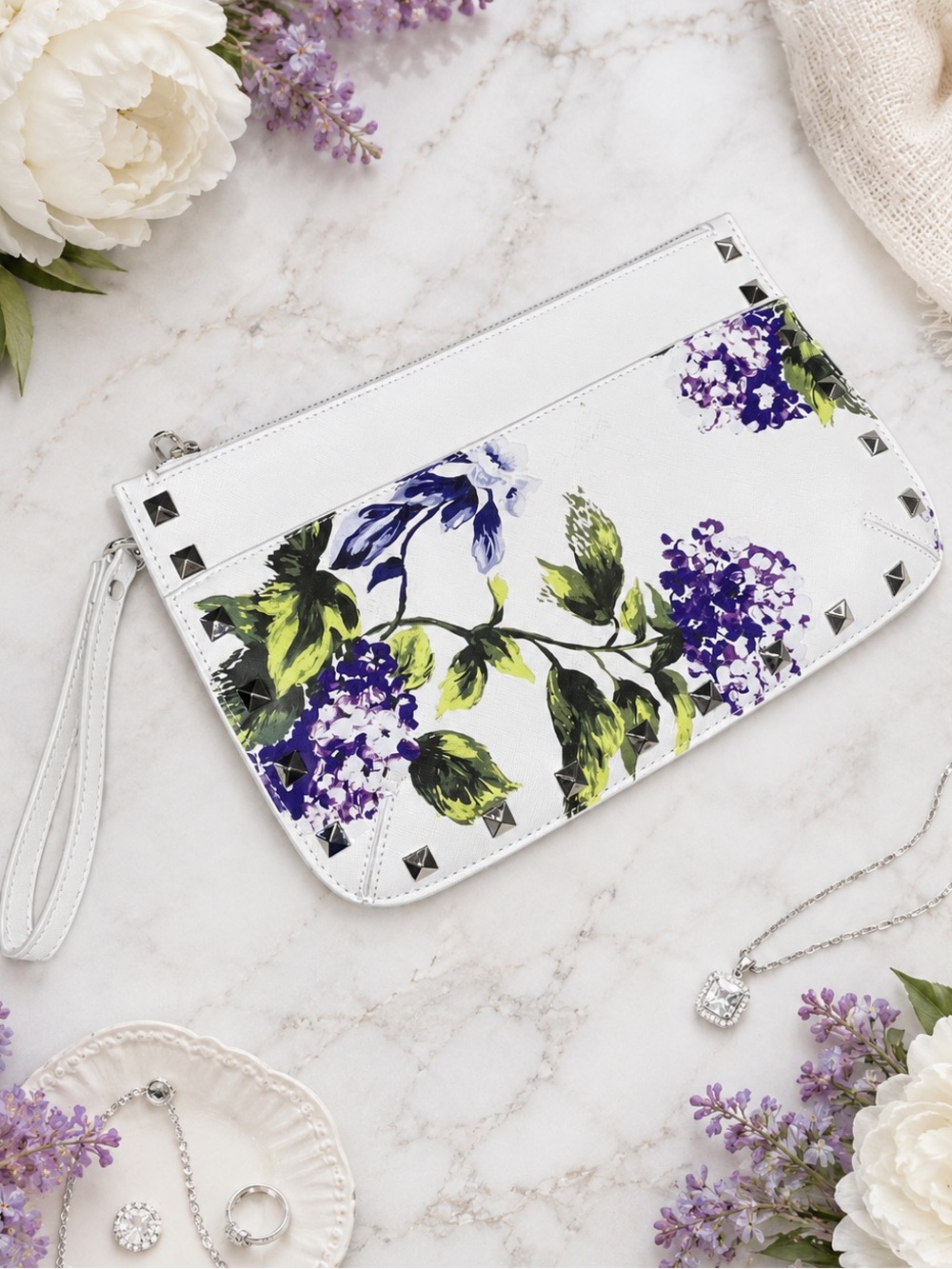 White House Black Market‎ Floral Studded Wristlet Clutch NWOT
